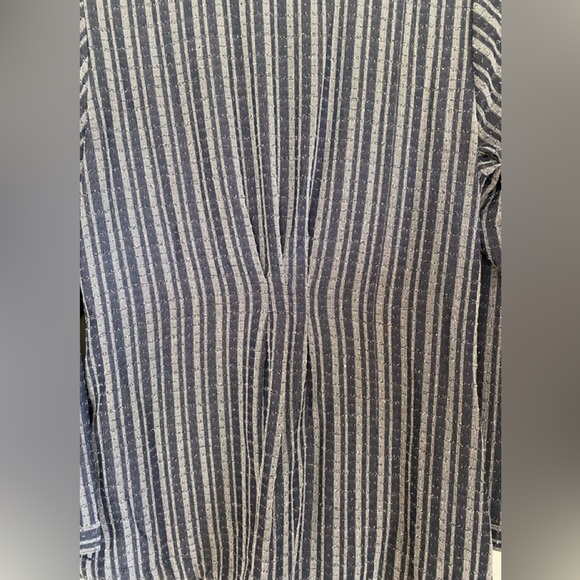 Christopher & Banks Top - Picture 7 of 8